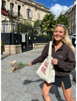 Pull Col Camionneur Brun Moka – Fibres 100% Recyclées | SACRE Paris | FAME LA MAISON DE LA DANSE